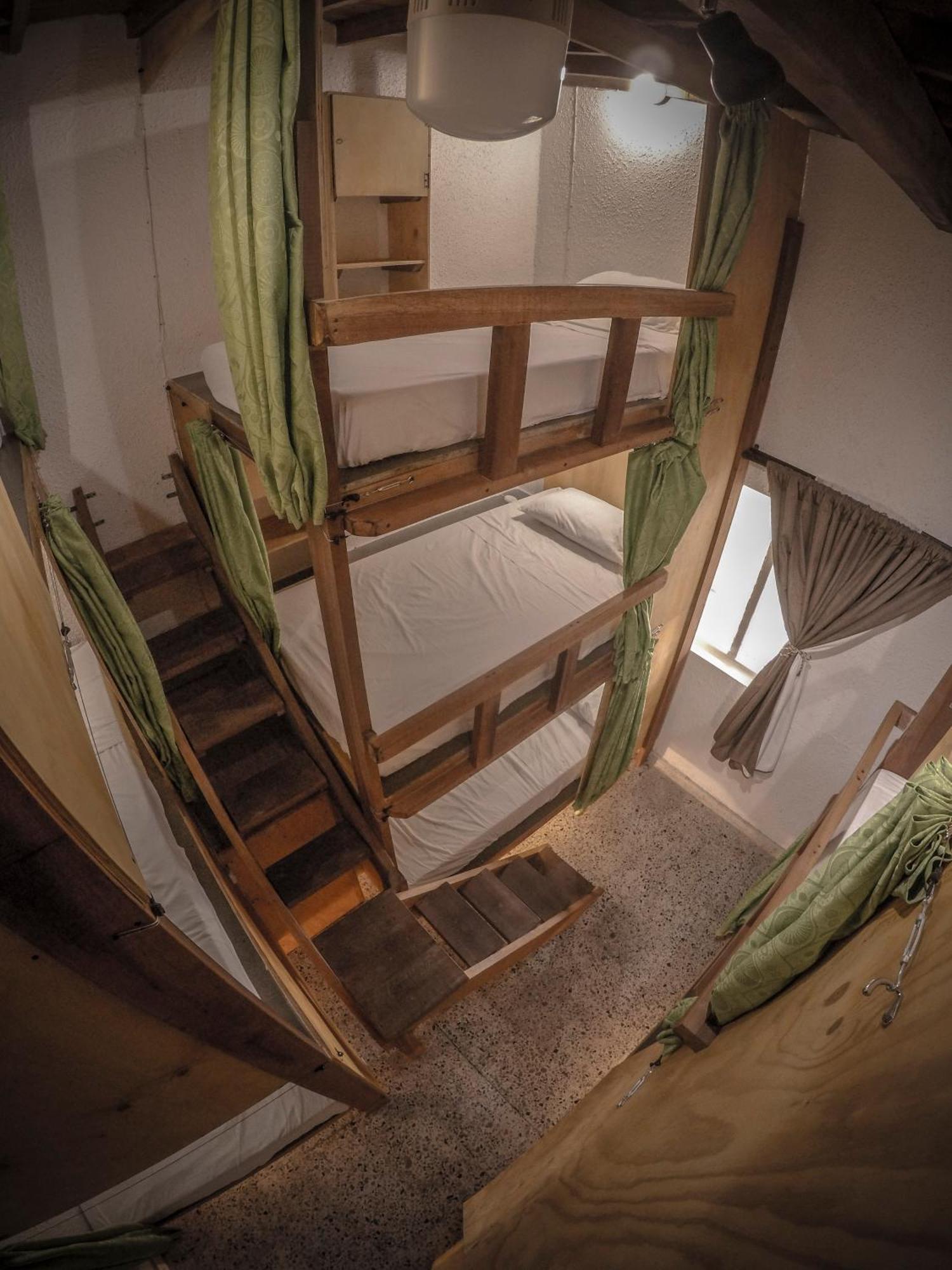 Al Bosque Hostel & Glamping Santa Elena  Buitenkant foto