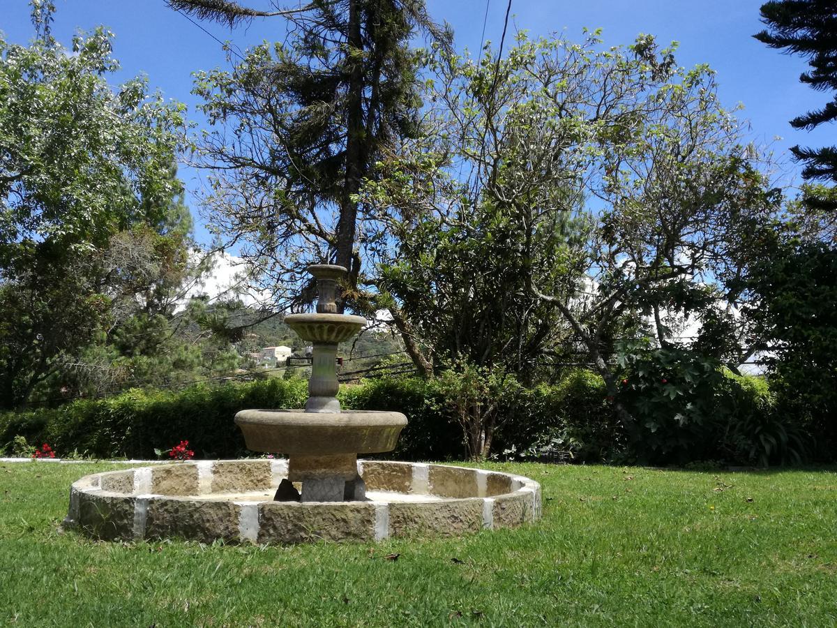 Al Bosque Hostel & Glamping Santa Elena  Buitenkant foto
